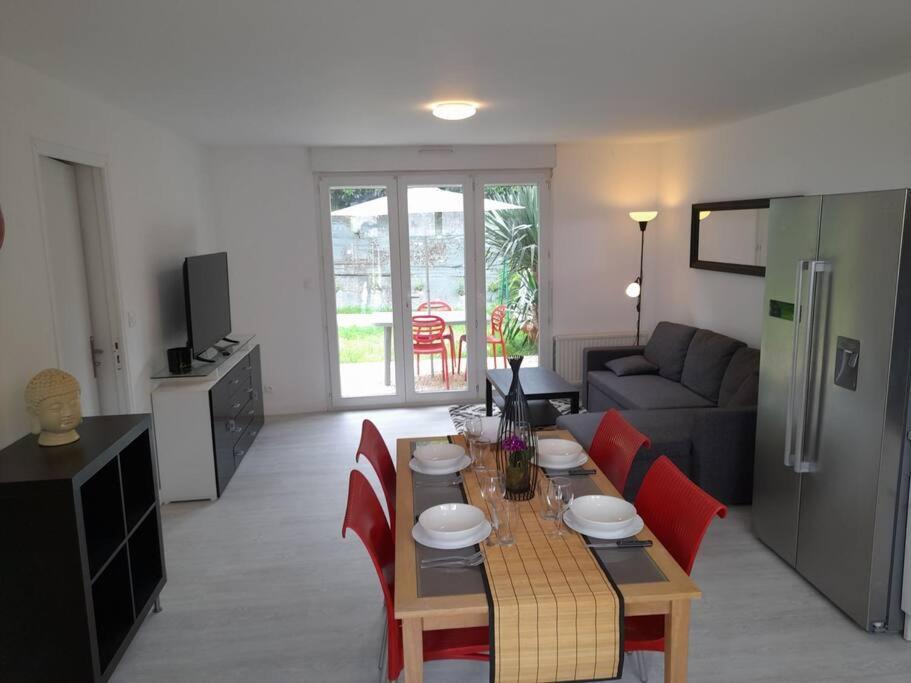Appartements Lannion Proche Centre, Cotes De Granit Rose Eksteriør billede